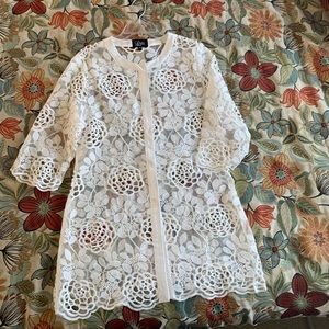 Luigi lace jacket/tunic  EUC MED